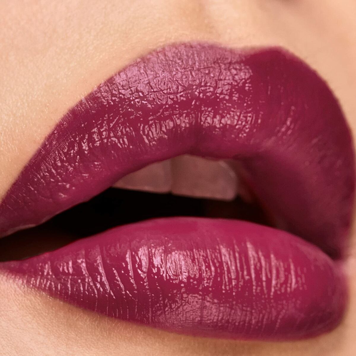 Læbepomade Elizabeth Arden Lip Color Nº 06 Mere mulbrry mat Nº 06-More Mulbrry Matte 4 g hudplejeemballage