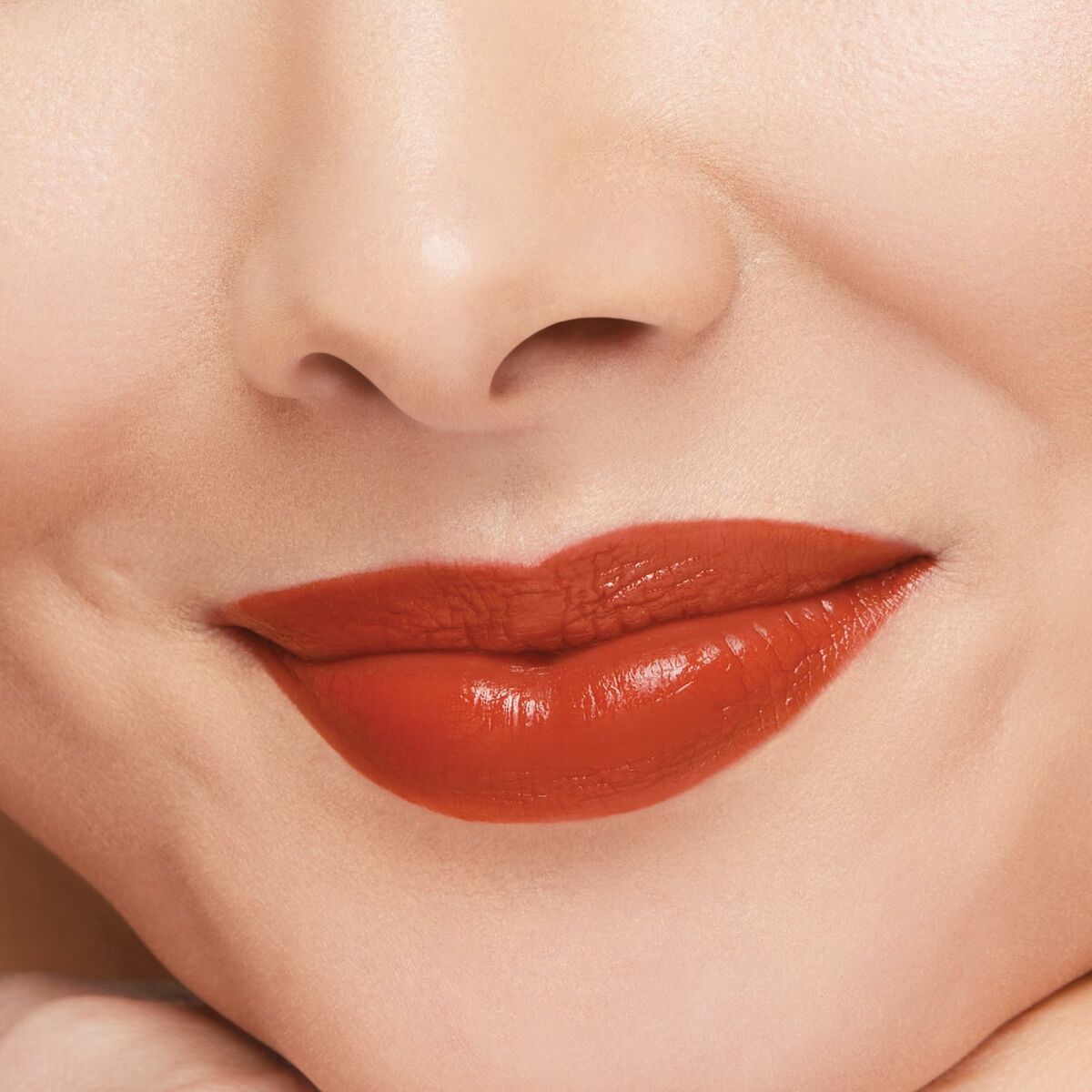 Læbestift Shiseido Technosatin Nº 414 Nº 414 Upload 3,3 g 3,3 g makeup-emballage