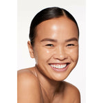 Flydende Make Up Base Shiseido Revitalessence Skin Glow Nº 350 30 ml produktemballage