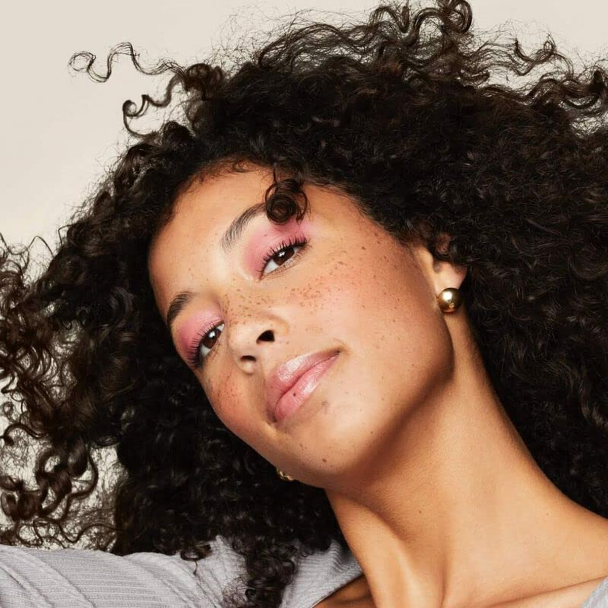 Curl Defining Fluid Living Proof Curl 190 ml produktemballage