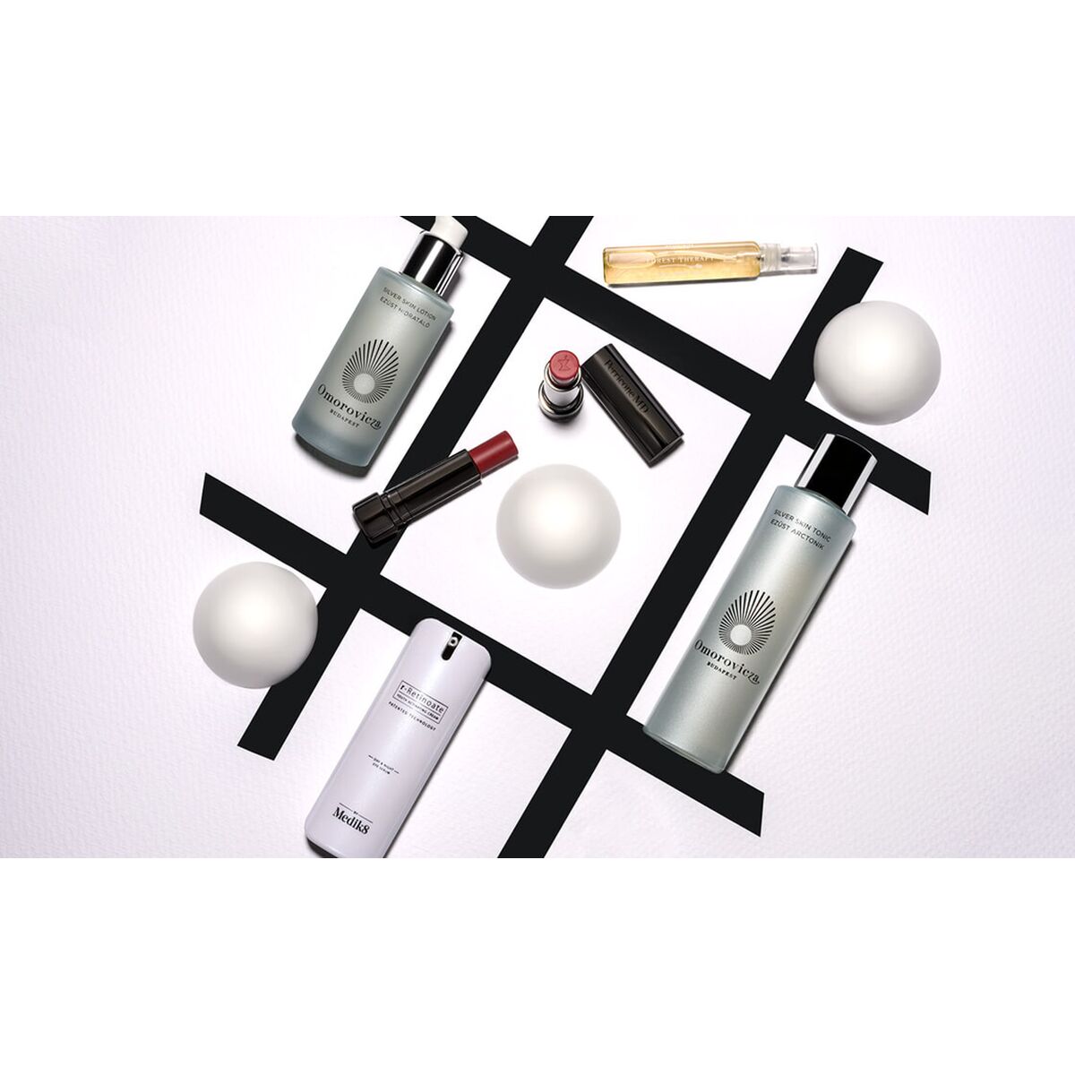 Serum til øjenområdet Medik8 R-Retinoate Day & Night 15 ml serumflaske