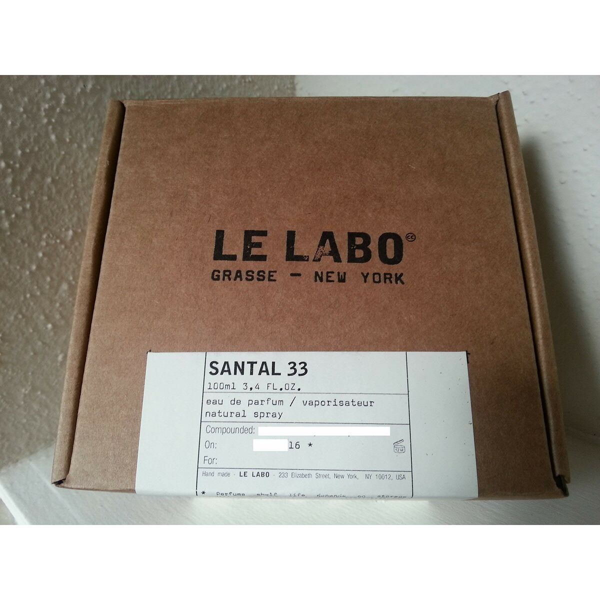 Unisex Parfume Le Labo SANTAL 33 produktemballage