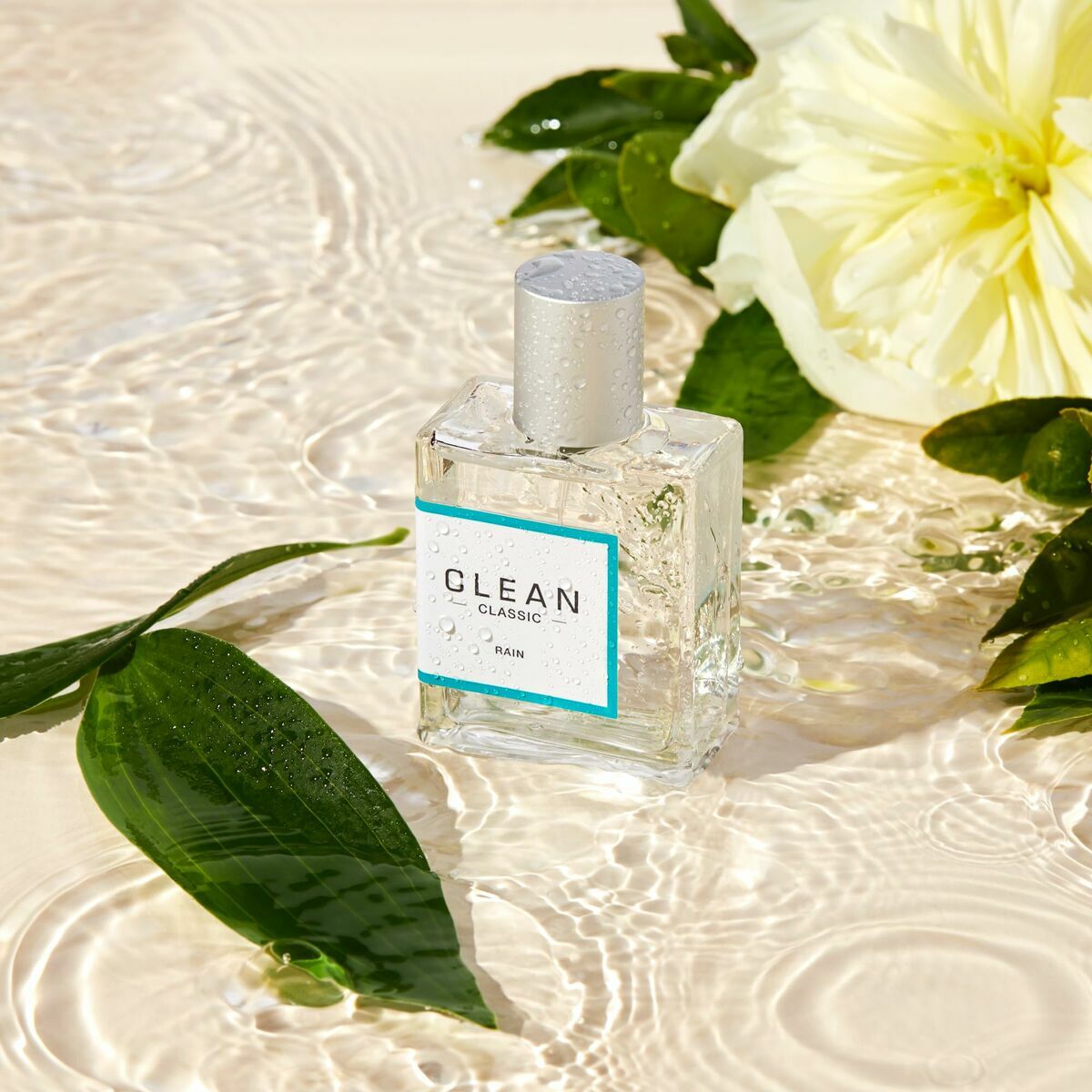 Dameparfume Clean Rain EDP flaske