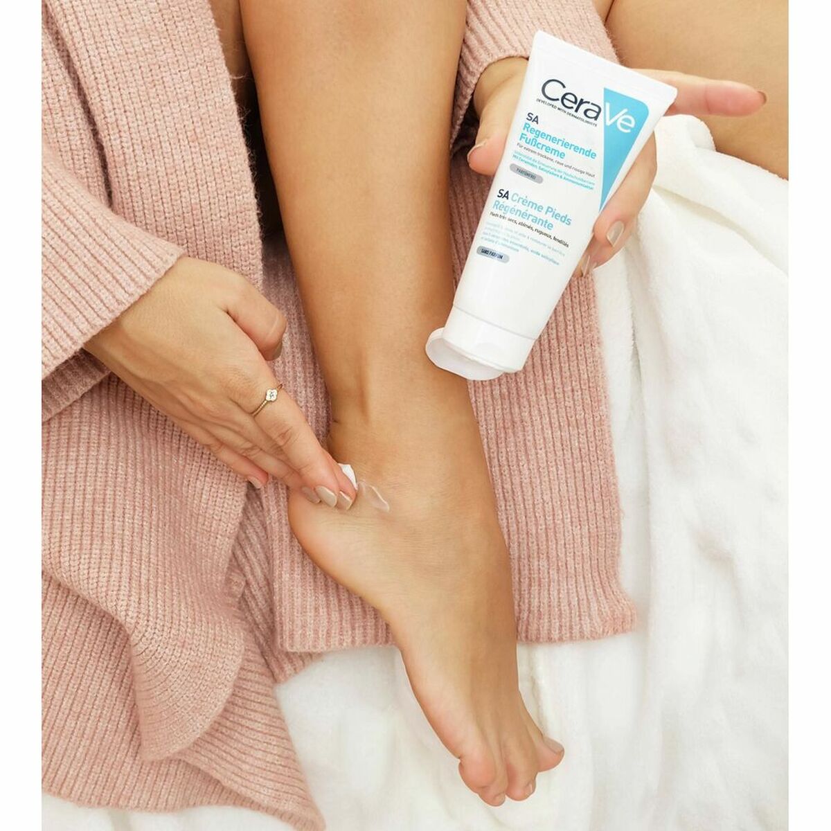 Moisturizing Foot Cream CeraVe MB095600 88 ml hudplejeemballage