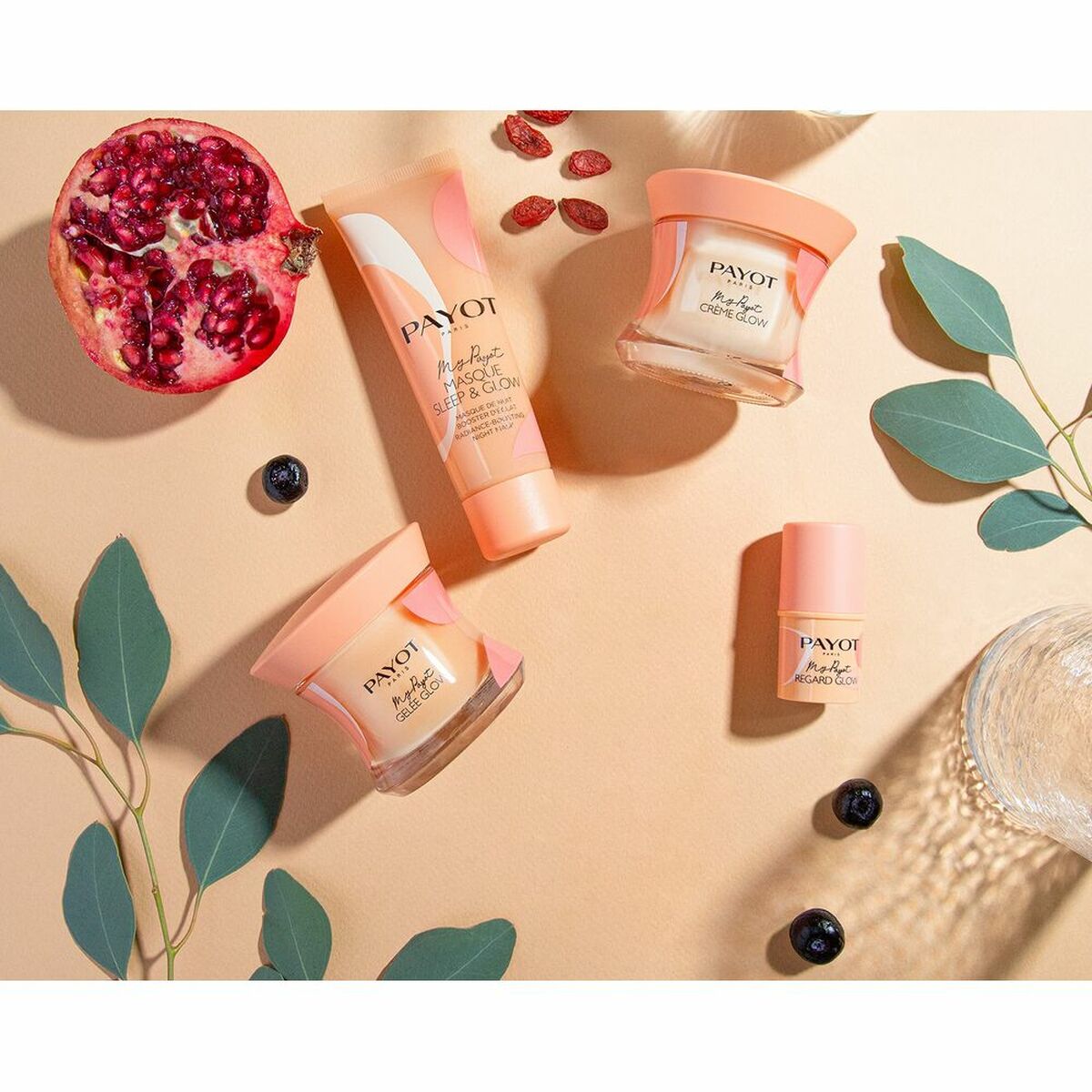 Anti-ageing creme til øjenområdet Regard Glow Payot Payot (4,5 g) til kvinder hudpleje emballage 4,5 g