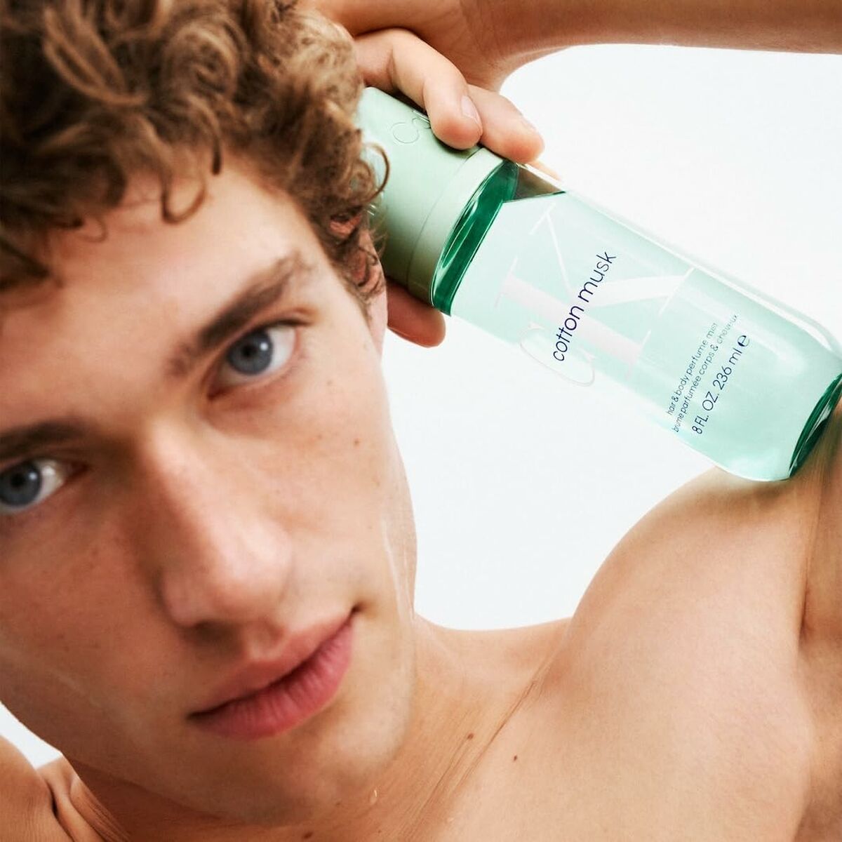 Body Mist Calvin Klein CK COTTON MUSK 236 ml produktemballage