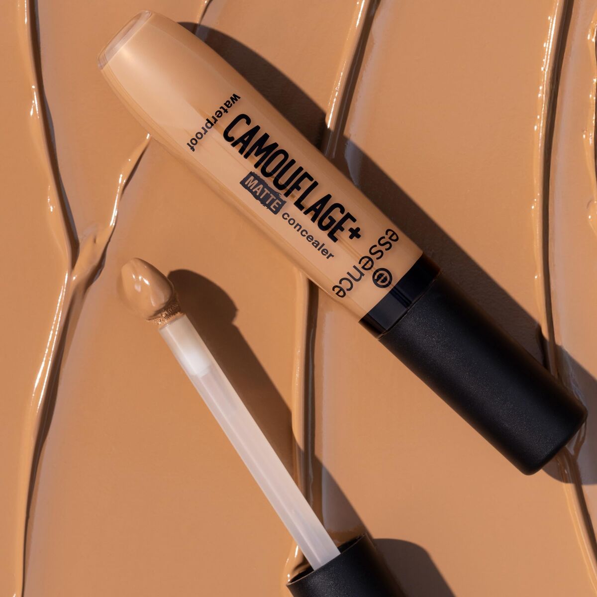 MakeUp Set Essence CAMOUFLAGE+ MATT produktemballage