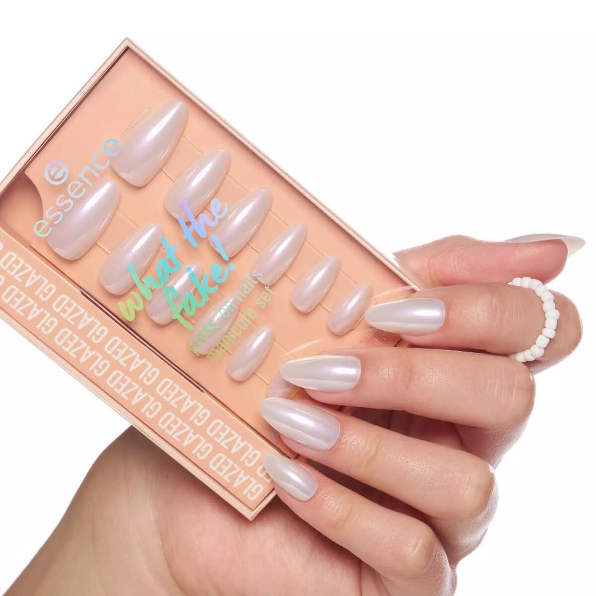 Neglelak Essence WHAT THE FAKE! produkt emballage