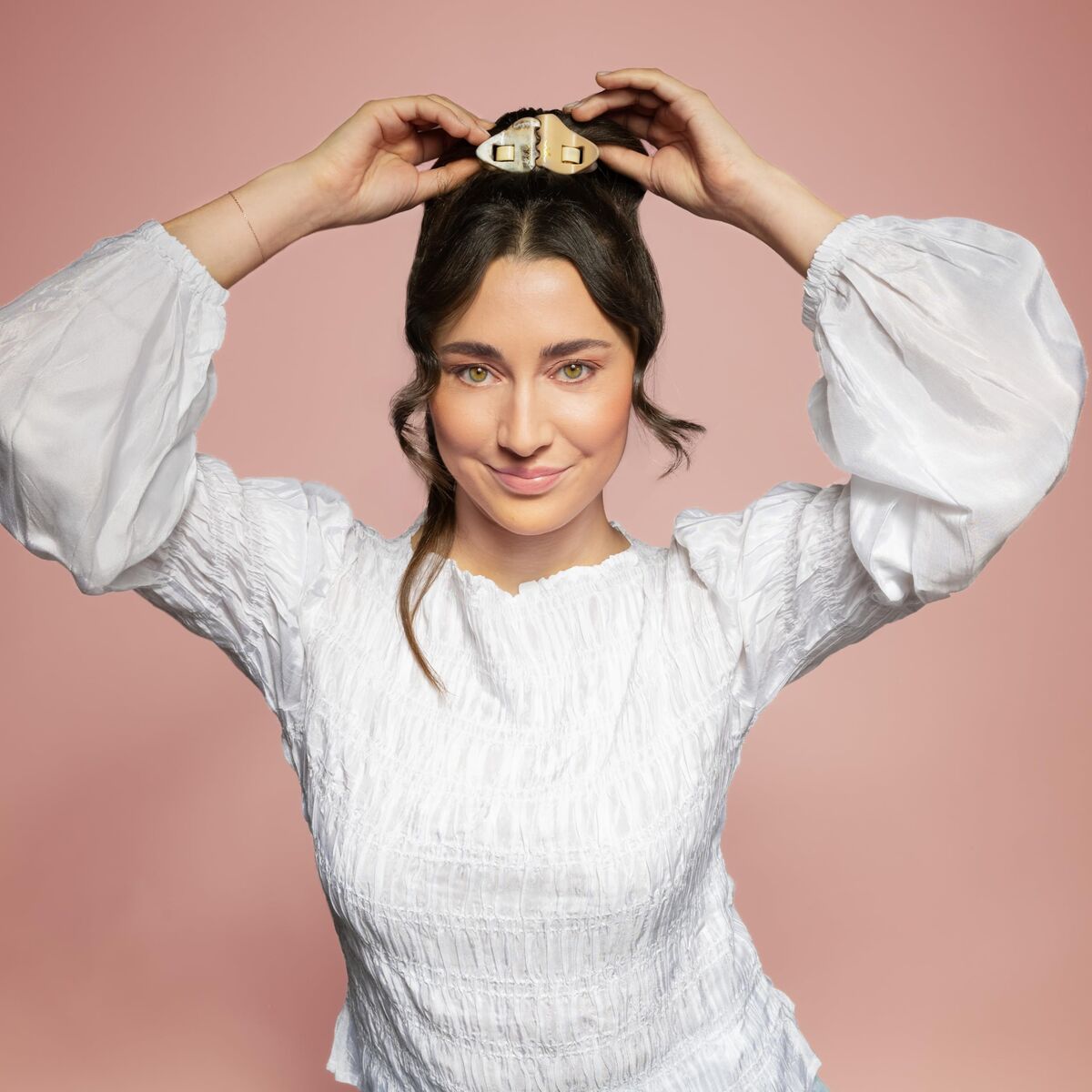 Hårspænder Invisibobble INVISIBOBBLE EVERCLAW Beige produktemballage