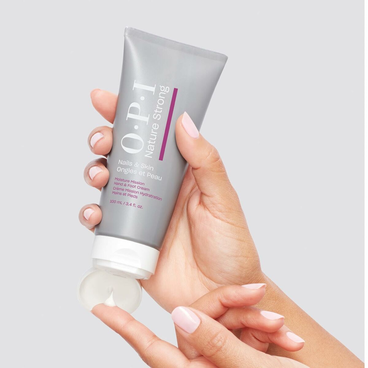 Hånd- og fodcreme Opi NATURE STRONG 100 ml hudplejeemballage