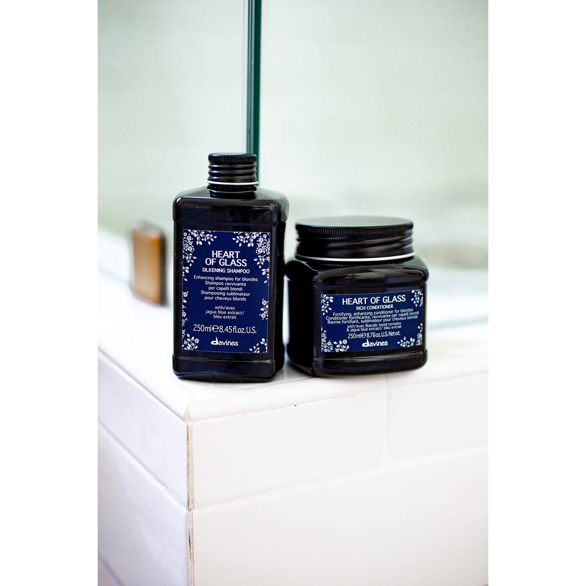 Shampoo Davines til kvinder shampooflaske