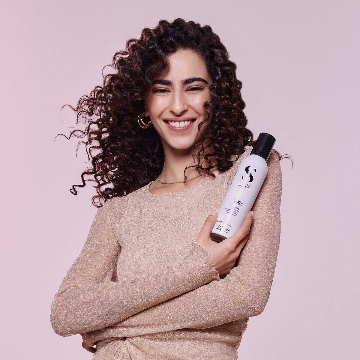 Styling Mousse Alfaparf Milano STYLE & CARE 250 ml til Dame produktemballage