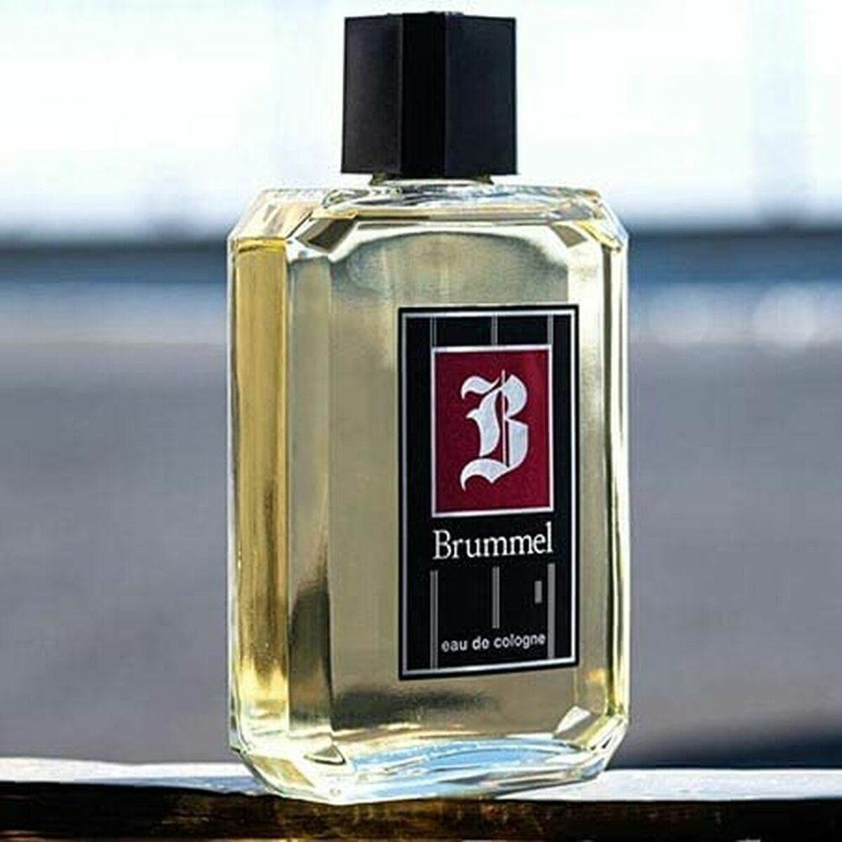 Herreparfume Puig Brummel EDC 500 ml til mænd produktemballage