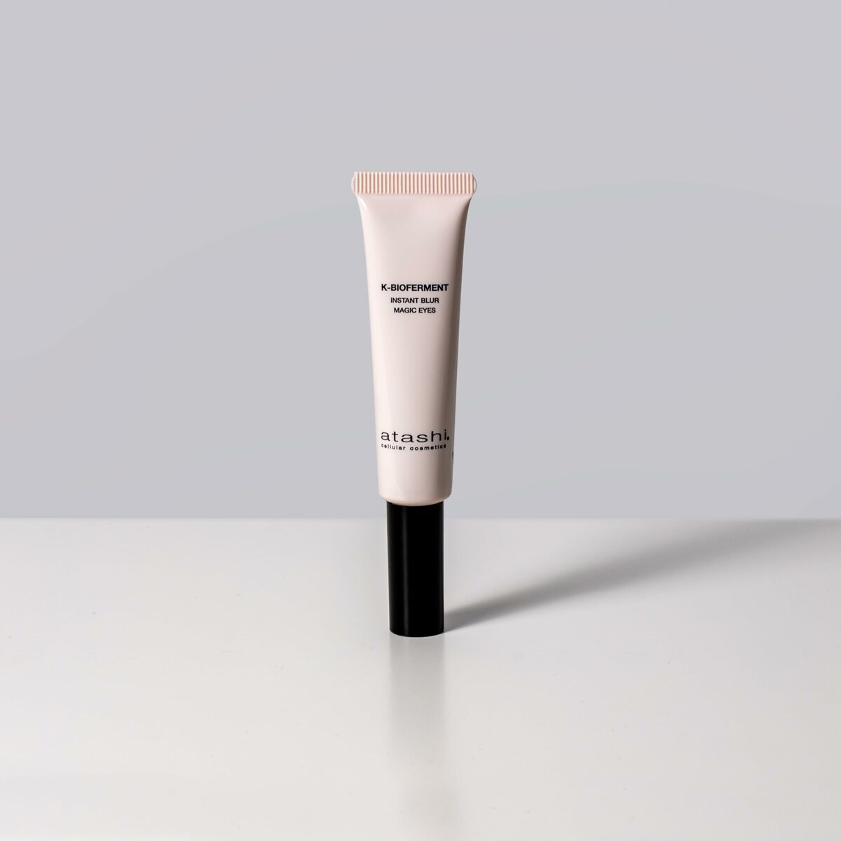 Pleje af øjenområdet Atashi K-BIOFERMENT 15 ml produktemballage