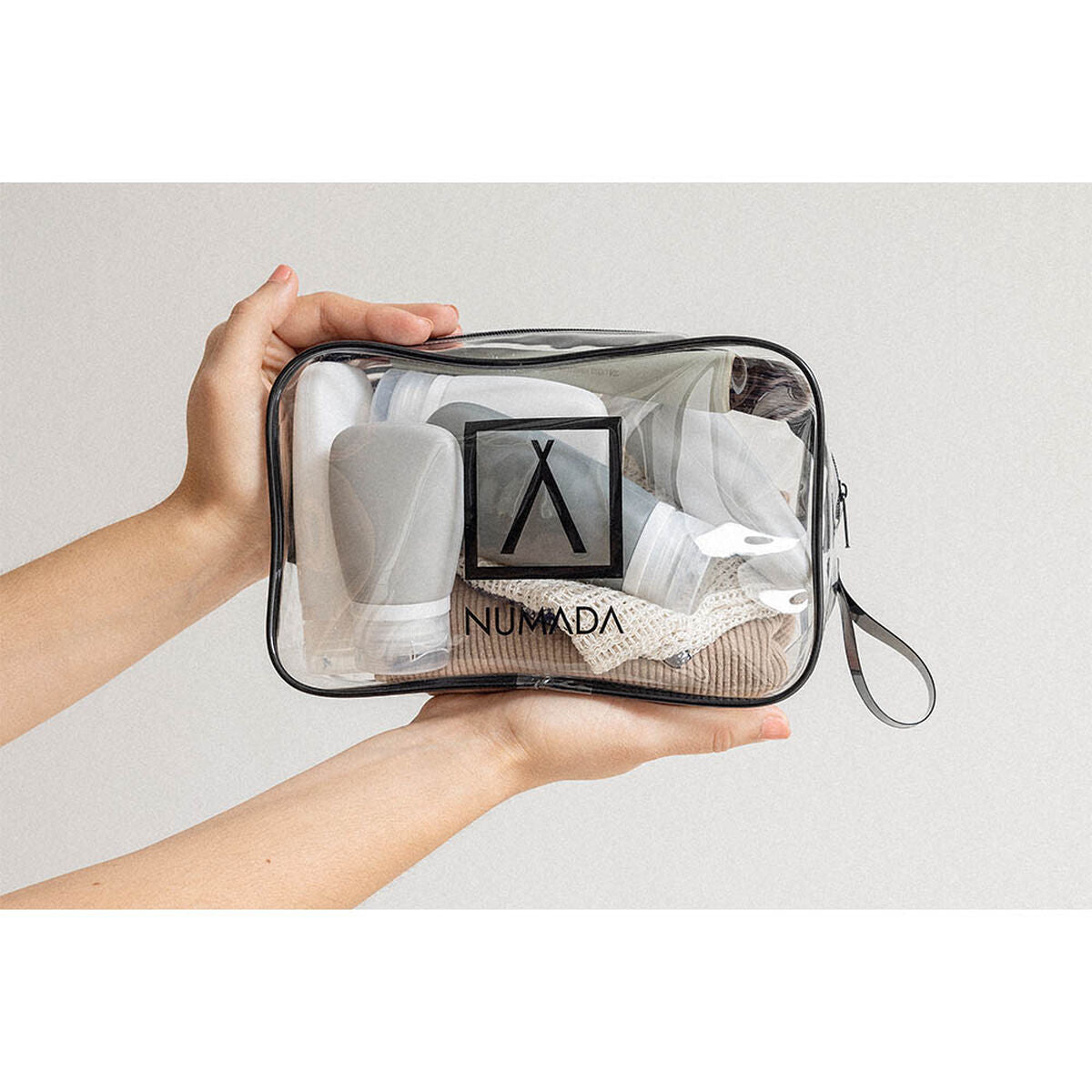 Travel Vanity Case Numada Transparent PVC Silikone 20 x 6,5 x 13,5 cm produktemballage