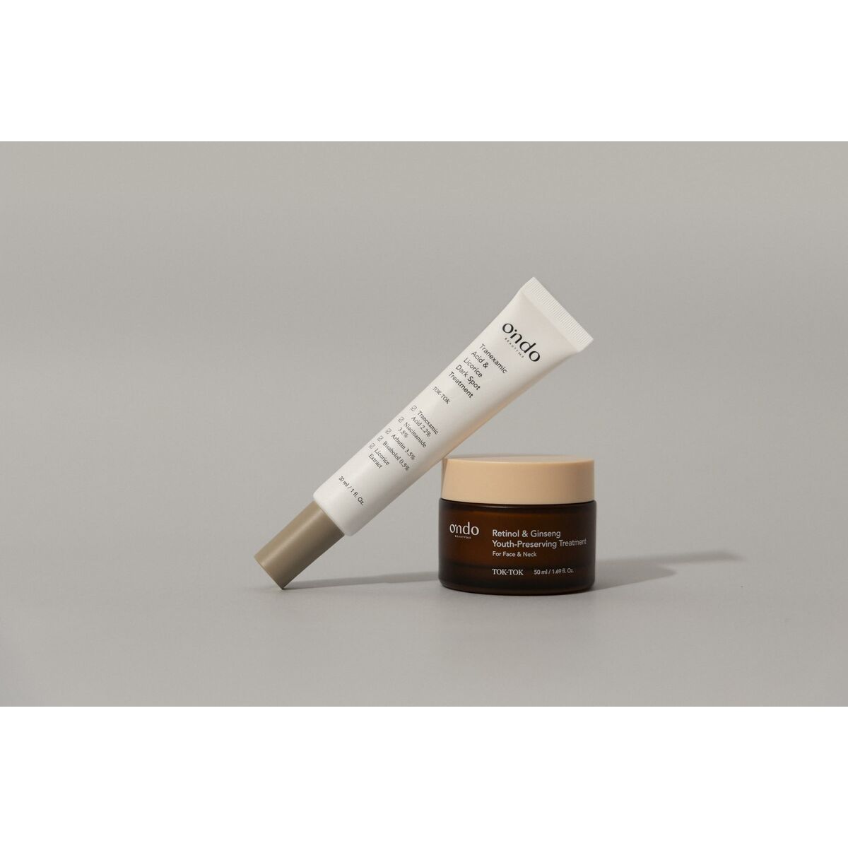 Anti-Brown Spot Care Ondo Beauty 36.5 TRANEXAMIC ACID & LICORICE Dark 30 ml produktemballage