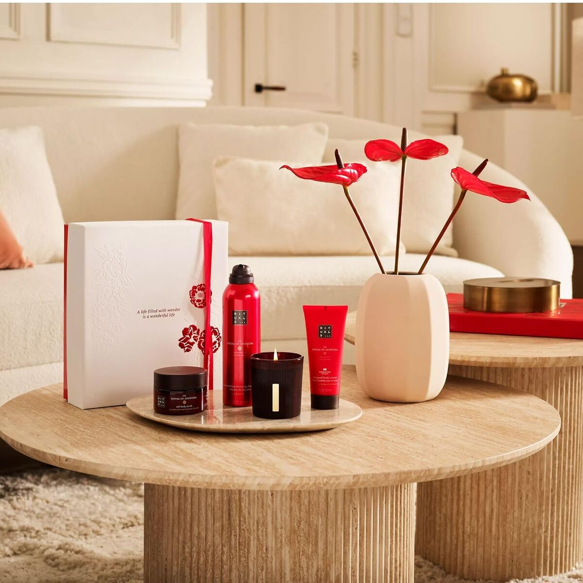 Bath Set Rituals THE RITUAL OF AYURVEDA 4 stykker til kvinder produktemballage