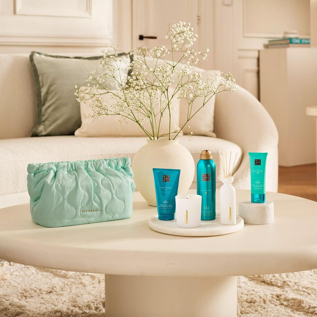 Kosmetisk sæt ritualer THE RITUAL OF KARMA 5 stykkers produktemballage