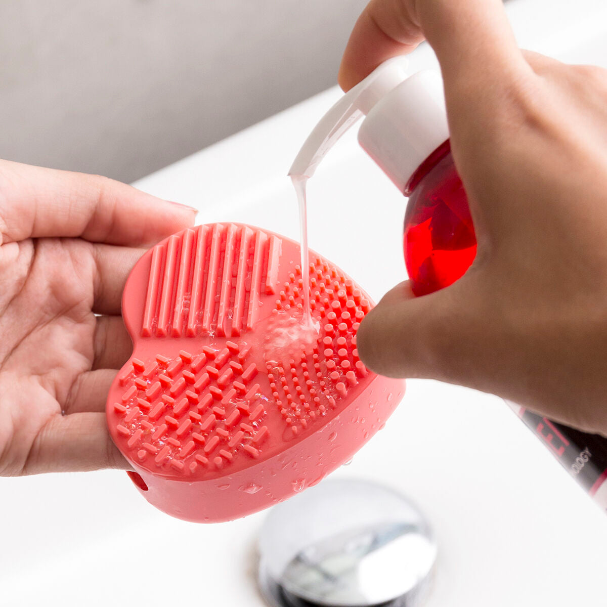 Make-up Brush Cleaner Heart InnovaGoods produktemballage
