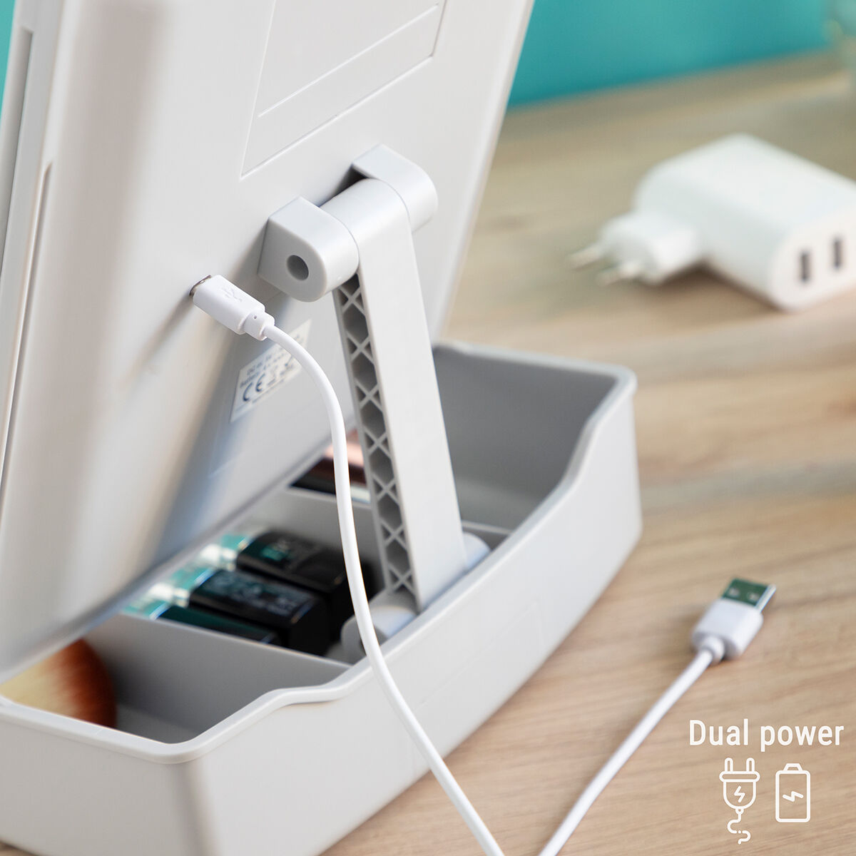 3-i-1 foldeligt LED-spejl med make-up-organisator Panomir InnovaGoods produktemballage